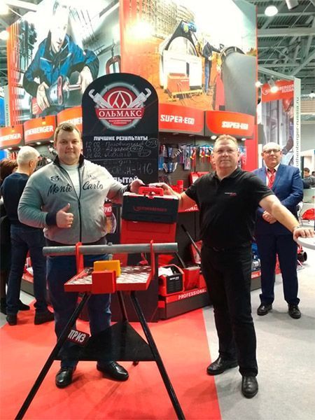 pobeditel_4_dnya_silovogo_konkursa_rothenberger_aquatherm_2019